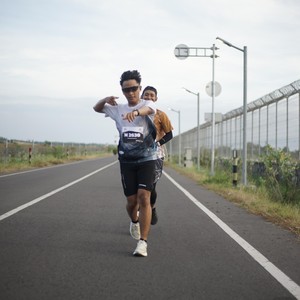 Race photo from KEDIRI HALF MARATHON 2026