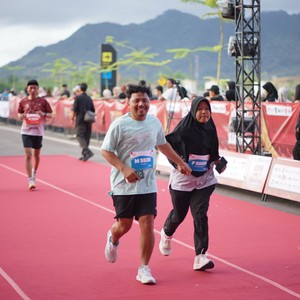 Race photo from KEDIRI HALF MARATHON 2026