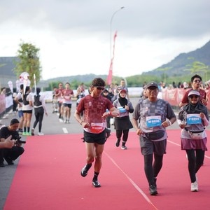 Race photo from KEDIRI HALF MARATHON 2026