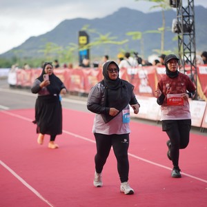 Race photo from KEDIRI HALF MARATHON 2026