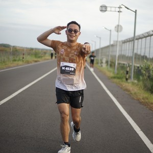 Race photo from KEDIRI HALF MARATHON 2026