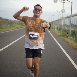Race photo from KEDIRI HALF MARATHON 2026