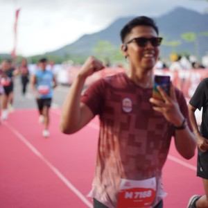 Race photo from KEDIRI HALF MARATHON 2026
