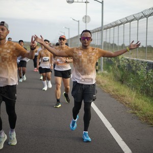 Race photo from KEDIRI HALF MARATHON 2026