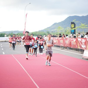 Race photo from KEDIRI HALF MARATHON 2026