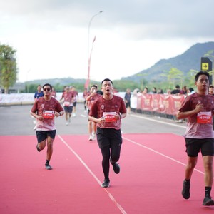 Race photo from KEDIRI HALF MARATHON 2026