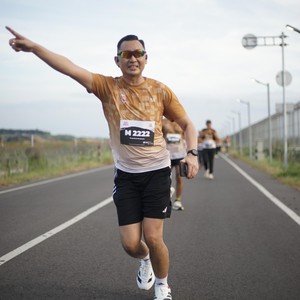 Race photo from KEDIRI HALF MARATHON 2026