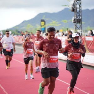 Race photo from KEDIRI HALF MARATHON 2026