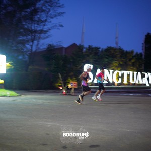Race photo from BOGORUN 2026