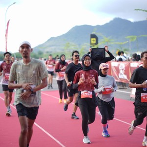 Race photo from KEDIRI HALF MARATHON 2026