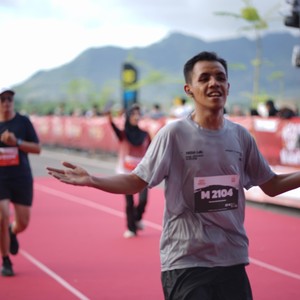 Race photo from KEDIRI HALF MARATHON 2026