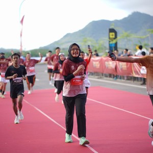Race photo from KEDIRI HALF MARATHON 2026