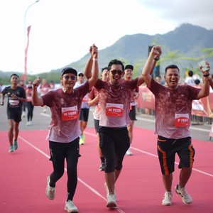 Race photo from KEDIRI HALF MARATHON 2026