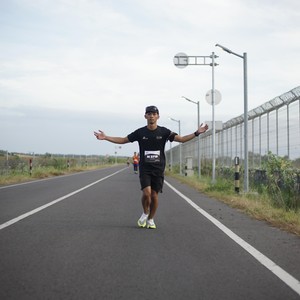 Race photo from KEDIRI HALF MARATHON 2026