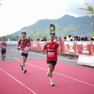 Race photo from KEDIRI HALF MARATHON 2026