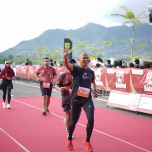 Race photo from KEDIRI HALF MARATHON 2026