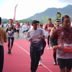 Race photo from KEDIRI HALF MARATHON 2026