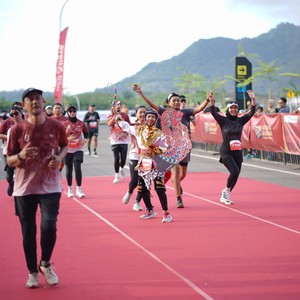 Race photo from KEDIRI HALF MARATHON 2026