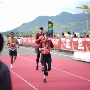 Race photo from KEDIRI HALF MARATHON 2026