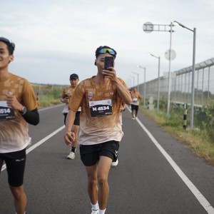 Race photo from KEDIRI HALF MARATHON 2026