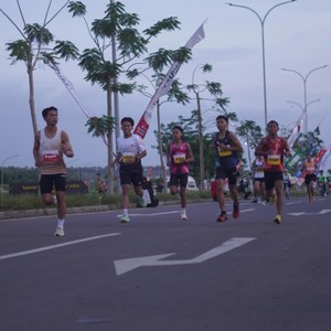 Race photo from KEDIRI HALF MARATHON 2026