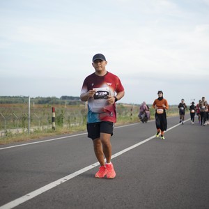 Race photo from KEDIRI HALF MARATHON 2026