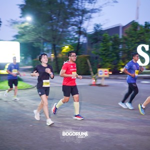 Race photo from BOGORUN 2026