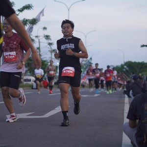 Race photo from KEDIRI HALF MARATHON 2026