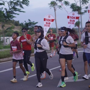 Race photo from KEDIRI HALF MARATHON 2026