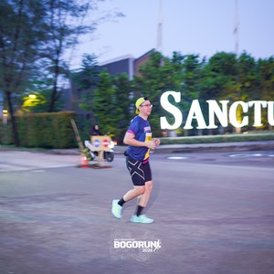 Race photo from BOGORUN 2026