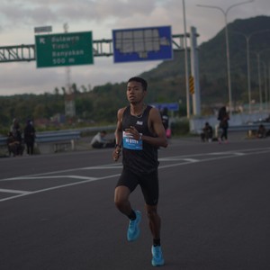 Race photo from KEDIRI HALF MARATHON 2026