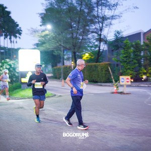 Race photo from BOGORUN 2026