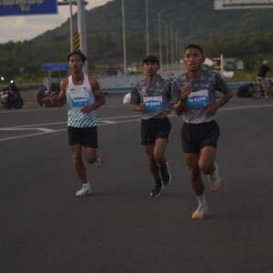 Race photo from KEDIRI HALF MARATHON 2026