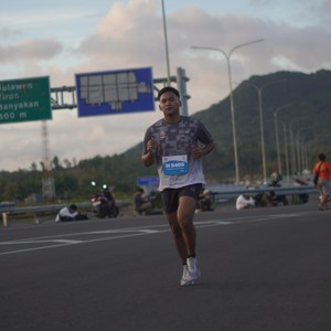 Race photo from KEDIRI HALF MARATHON 2026