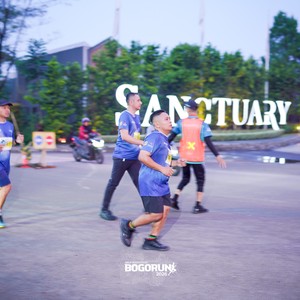 Race photo from BOGORUN 2026
