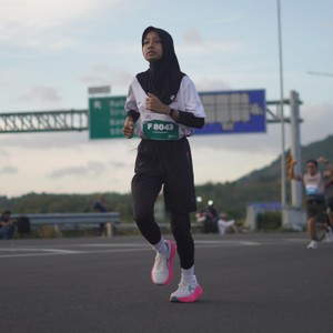 Race photo from KEDIRI HALF MARATHON 2026