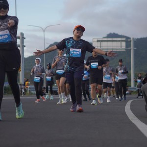Race photo from KEDIRI HALF MARATHON 2026