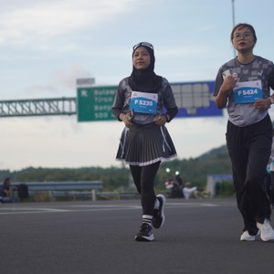 Race photo from KEDIRI HALF MARATHON 2026