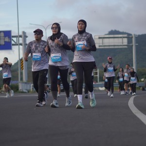 Race photo from KEDIRI HALF MARATHON 2026