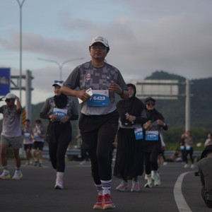 Race photo from KEDIRI HALF MARATHON 2026