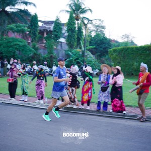 Race photo from BOGORUN 2026