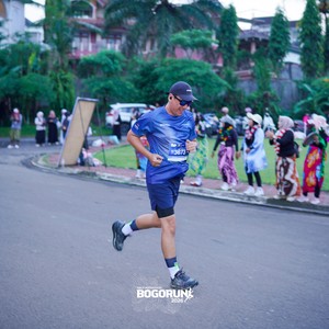 Race photo from BOGORUN 2026