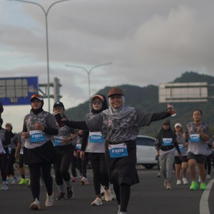 Race photo from KEDIRI HALF MARATHON 2026