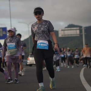 Race photo from KEDIRI HALF MARATHON 2026