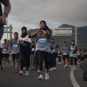 Race photo from KEDIRI HALF MARATHON 2026