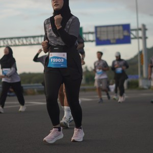 Race photo from KEDIRI HALF MARATHON 2026