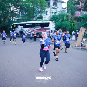 Race photo from BOGORUN 2026