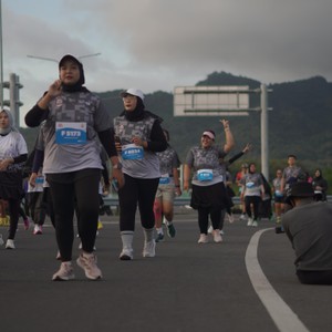 Race photo from KEDIRI HALF MARATHON 2026