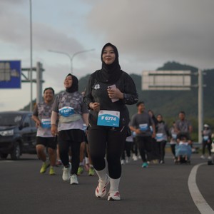 Race photo from KEDIRI HALF MARATHON 2026