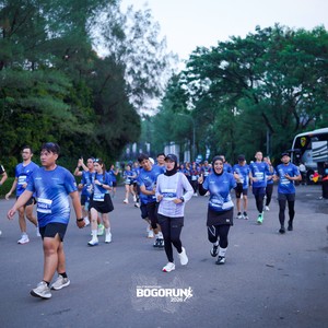 Race photo from BOGORUN 2026